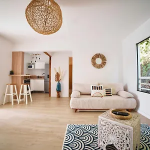 Appartement Appartemment T2 Cosy Et Spacieux : L'oasis Urbaine, Les Abymes